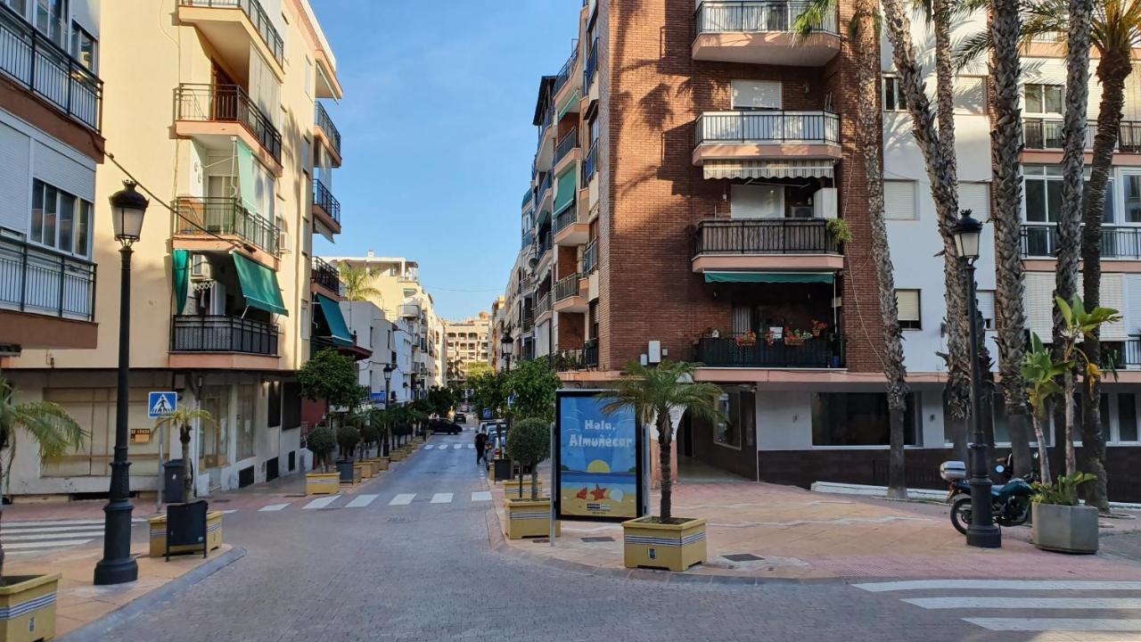 Апартаменти Tropical Avenida Andalucia Альмуньєкар Екстер'єр фото